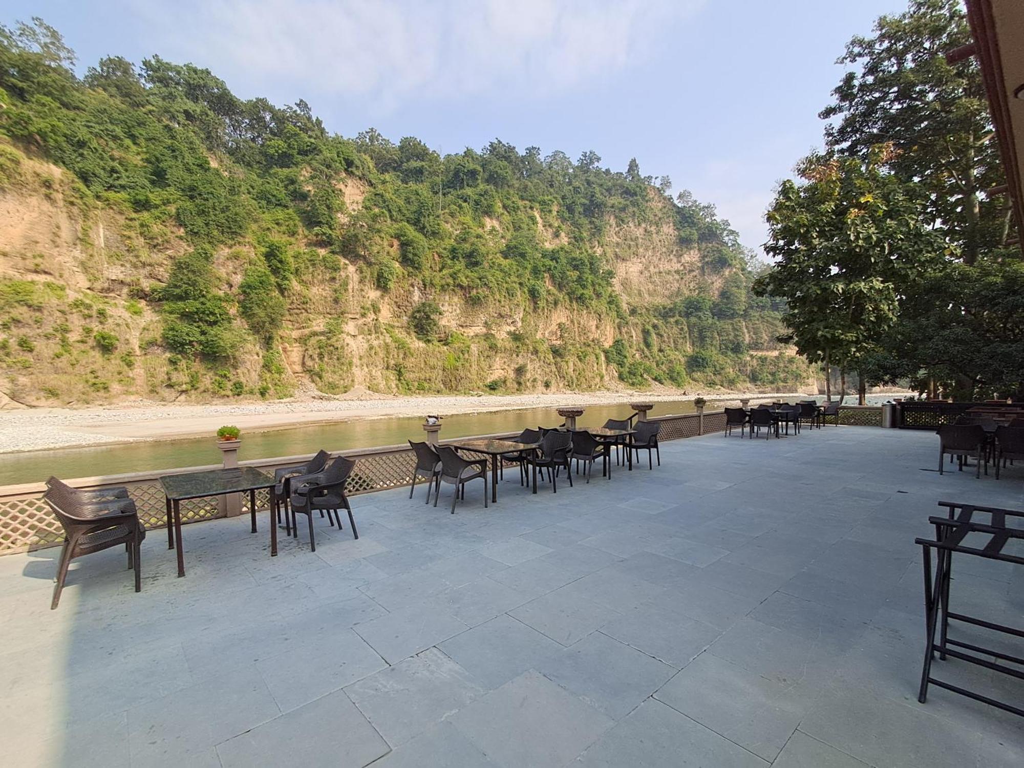 Bel-La Monde Hotel "Riverside" - Jim Corbett Garjia Exterior photo